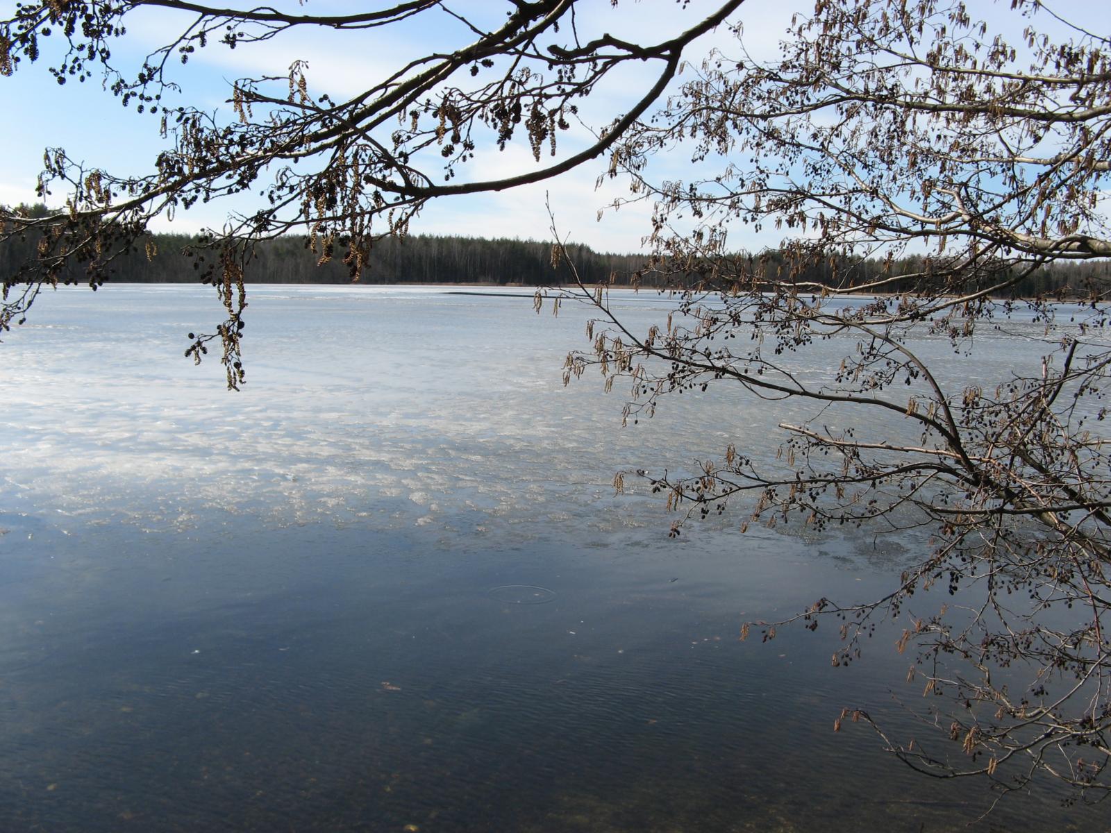 Белое озеро Бордуки